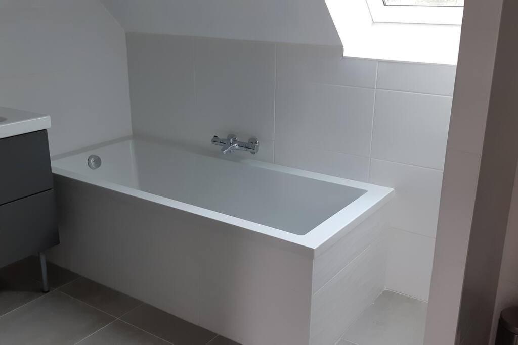 Maison A 200M Des Plages Avec Jacuzzi เทรเกิงก์ ภายนอก รูปภาพ